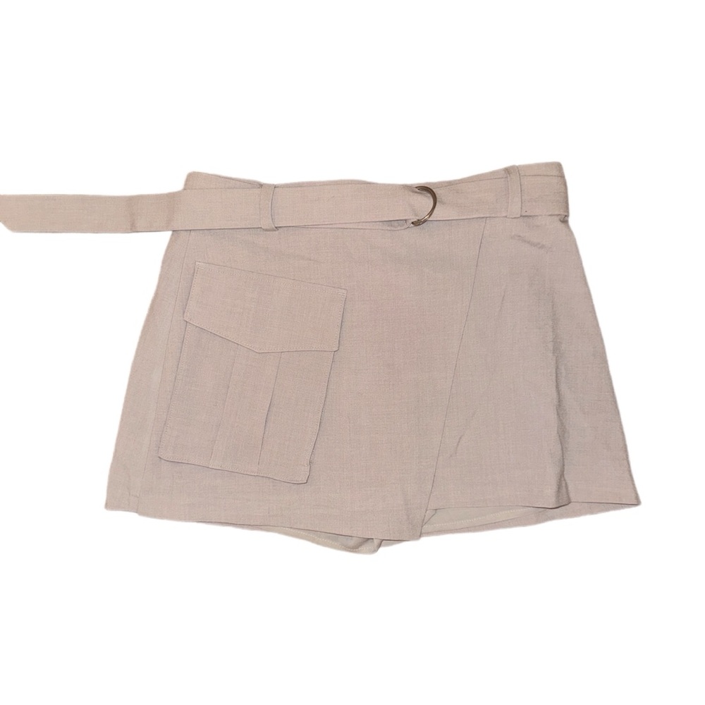 NWT ☀️ Abercrombie & Fitch Wrap- Front Utility Skort in taupe- Size Medium - Picture 3 of 10
